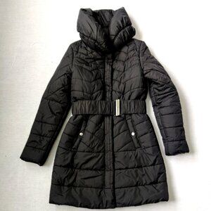 Quilted seasonal jacket with belt Size 6